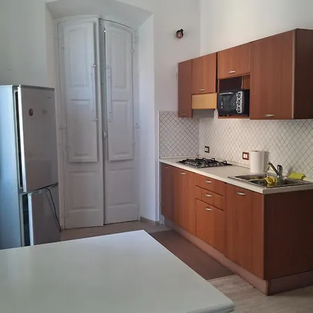 Lägenhet Di Porta A Terra Alghero
