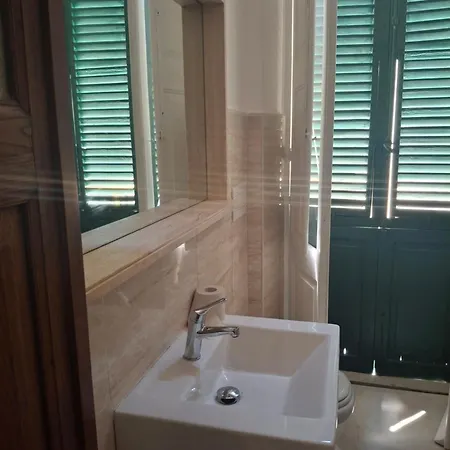 Lägenhet Di Porta A Terra
