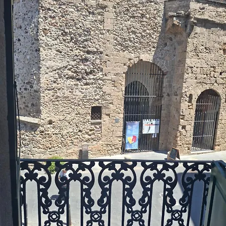 Di Porta A Terra *