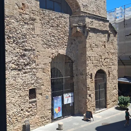 Di Porta A Terra 아파트